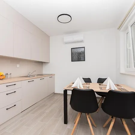 Barisimo - Exklusiv *