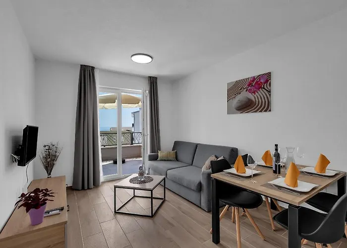 Barisimo - Exklusiv * Makarska